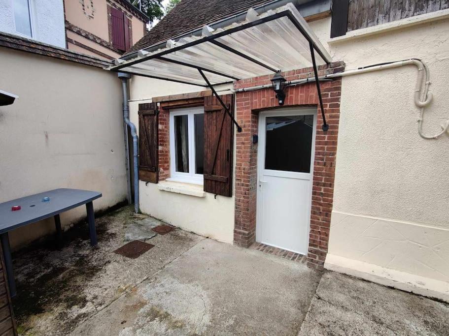 La Petite Falaise, Maison Avec Cour Dreux Centre Esterno foto